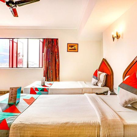 Camac Plaza Hotell Calcutta Exteriör bild