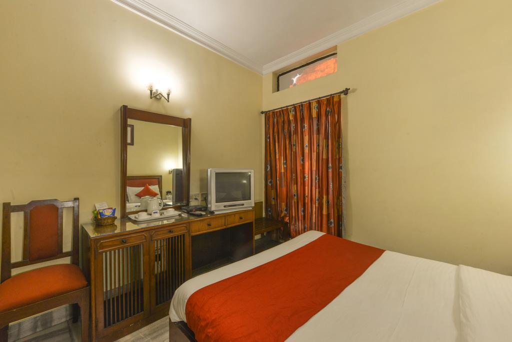 Camac Plaza Hotell Calcutta Rum bild